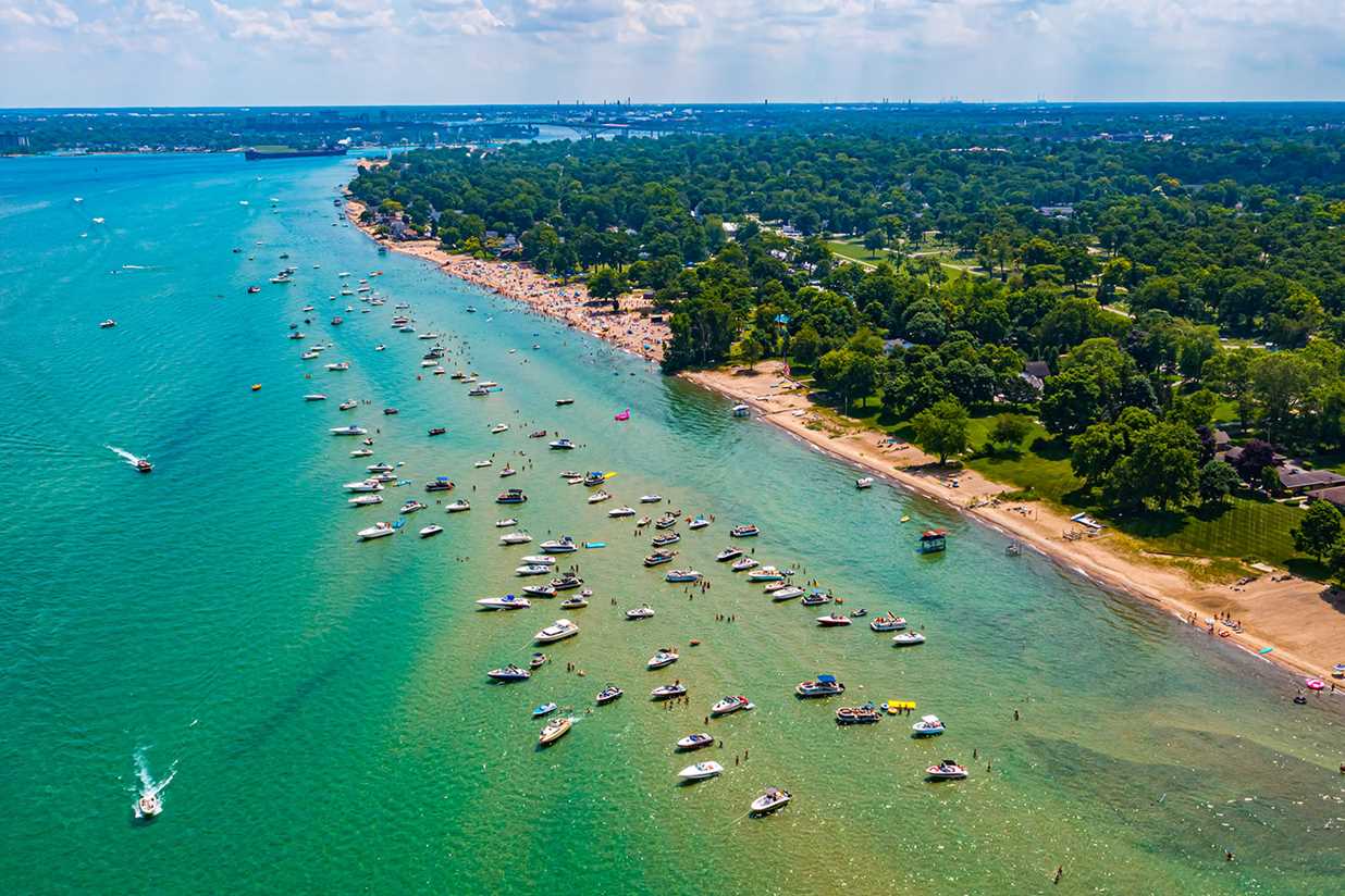 A handy guide to summer along Michigan's Thumbcoast | Travelzoo