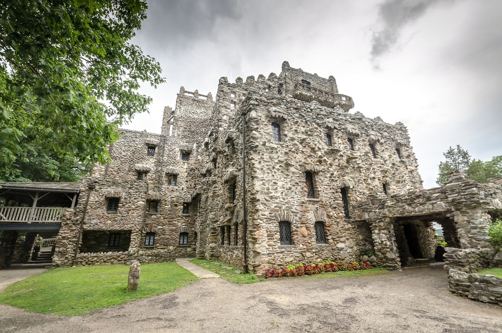 10 Castles You Need in Your Life: No Passport Required | Travelzoo