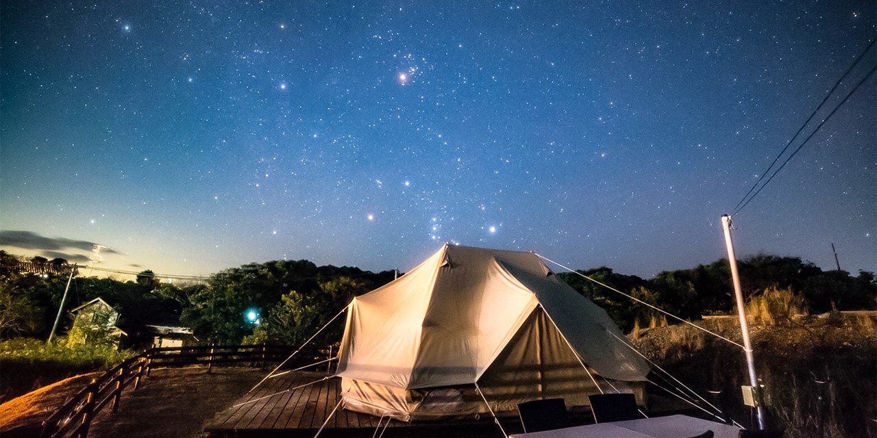 『Kabuku Resort』星空とテント　イメージ　※画像のテントは一例