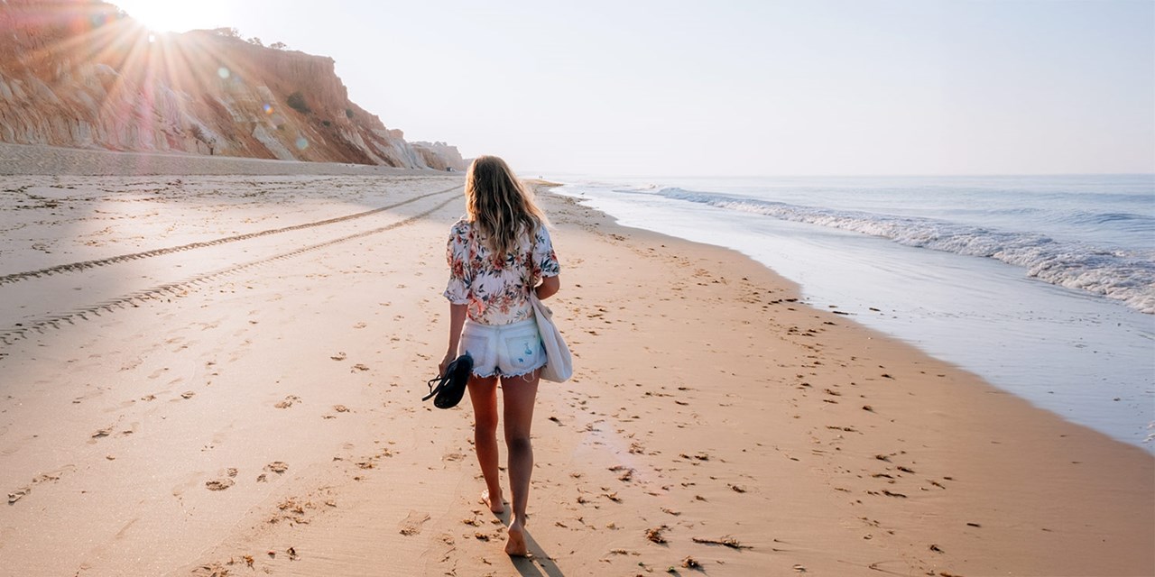 Stroll on the golden sands of the Algarve