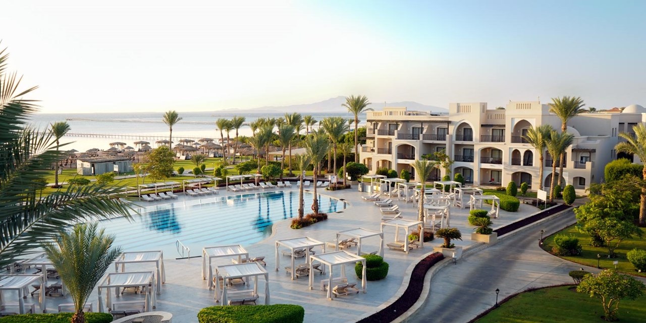 Find your favourite spot at one of the outdoor pools