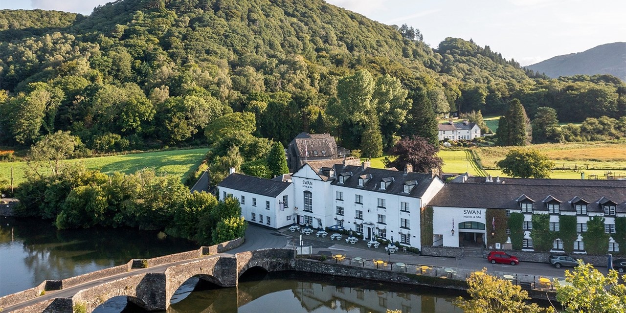 A 17th-century former coaching inn, the hotel is a Lakeland landmark