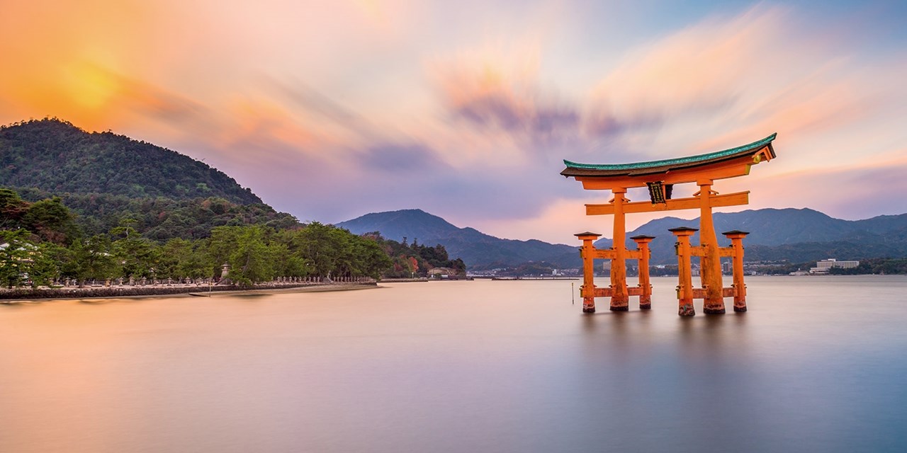 Japan tour inc bullet trains