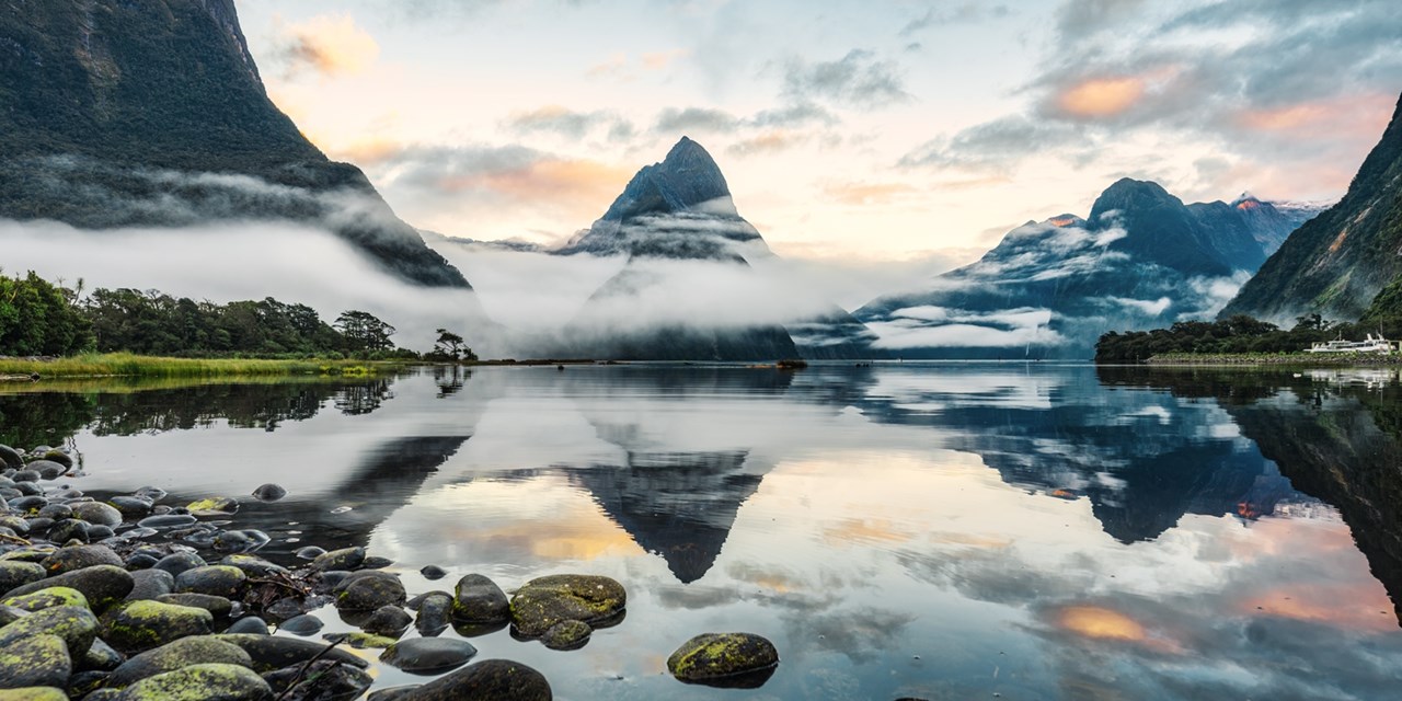 15-nt New Zealand to Australia fly-stay-cruise