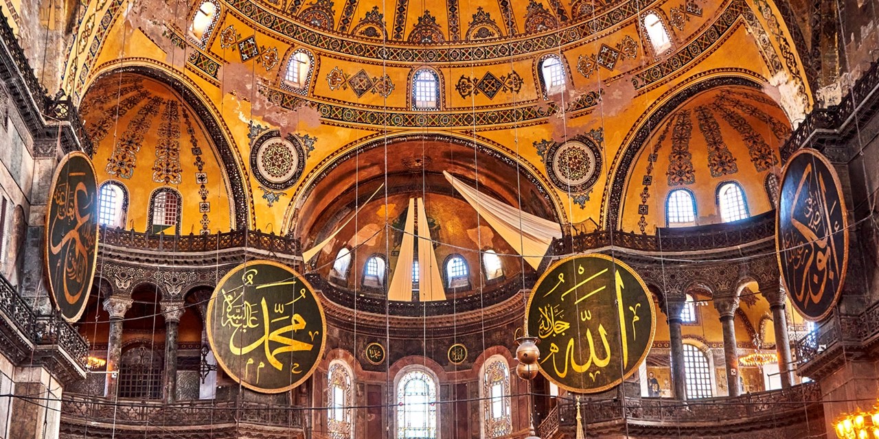 The Hagia Sophia Mosque is an excellent representation of Byzantine architecture and art