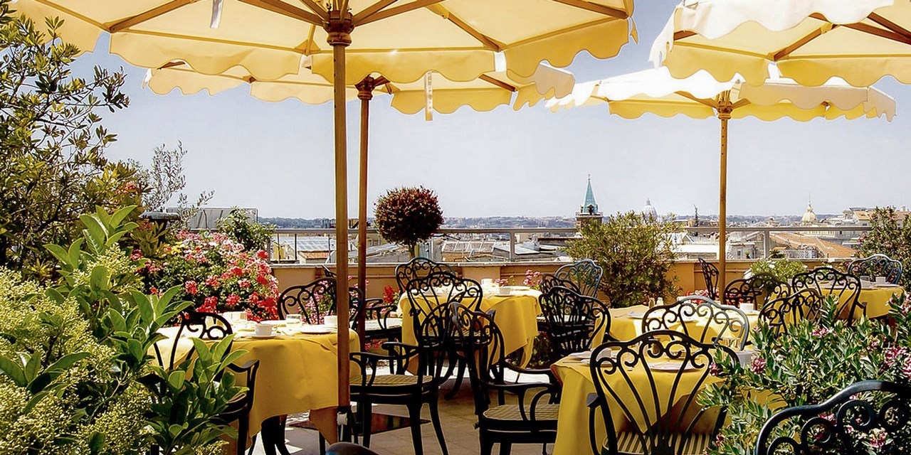 Frühstück mit Panoramablick: 4 Tage Rom & Flug