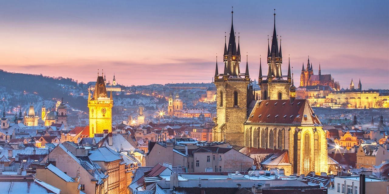 Blick auf Prag im Winter | Travelzoo
