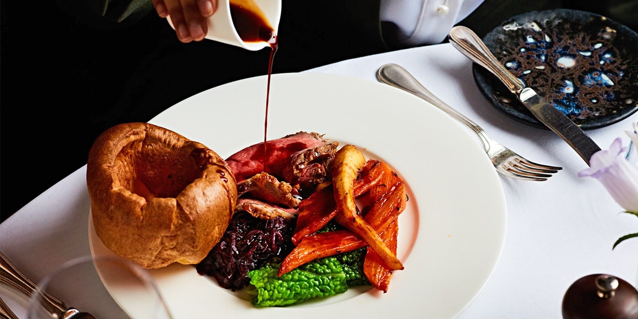 Save 43–45% on a traditional meat roast