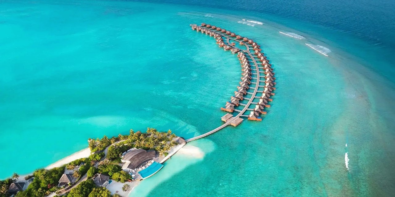 5-nt all-inc Maldives w/Champagne & transfers