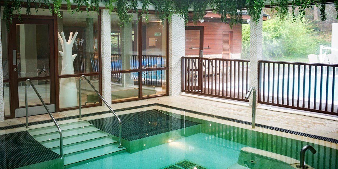 You will have access to 14 nature-inspired spa experiences