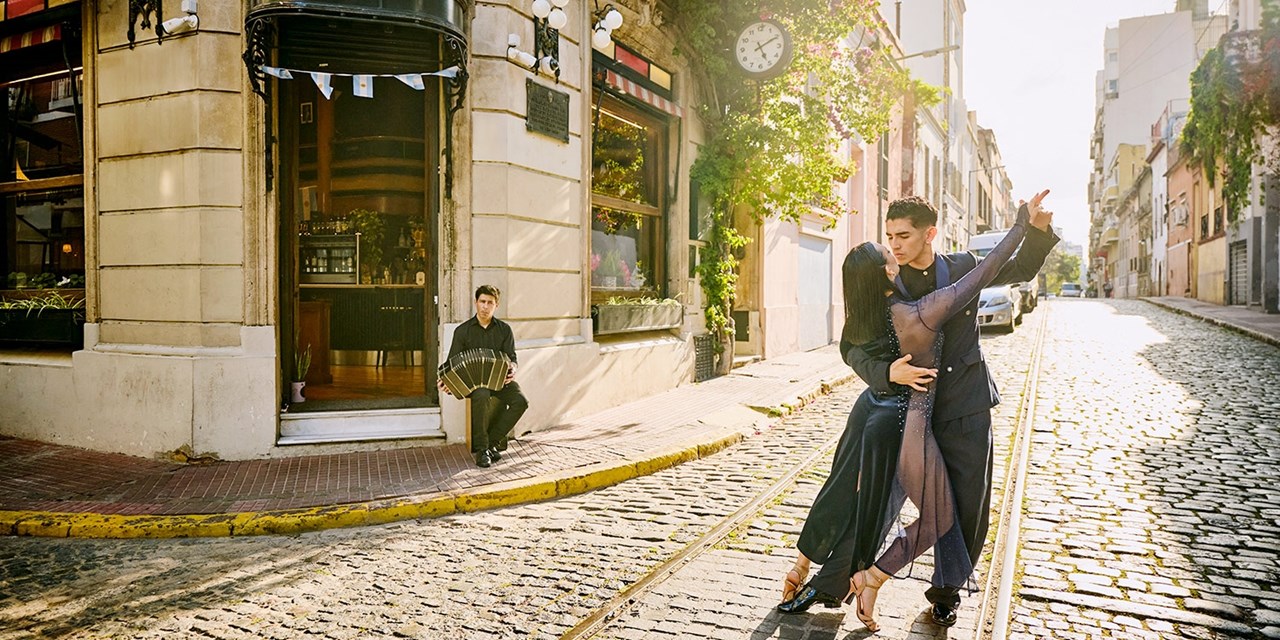 Catch tango performances throughout Buenos Aires