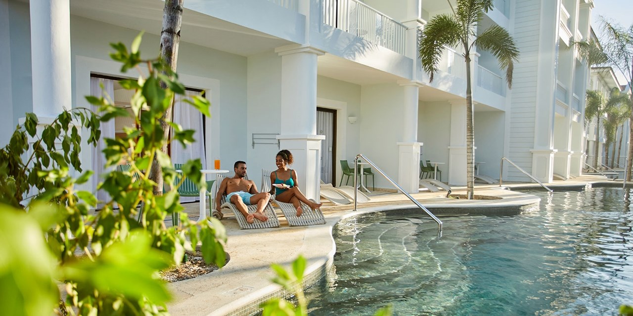 Some rooms feature swim up access