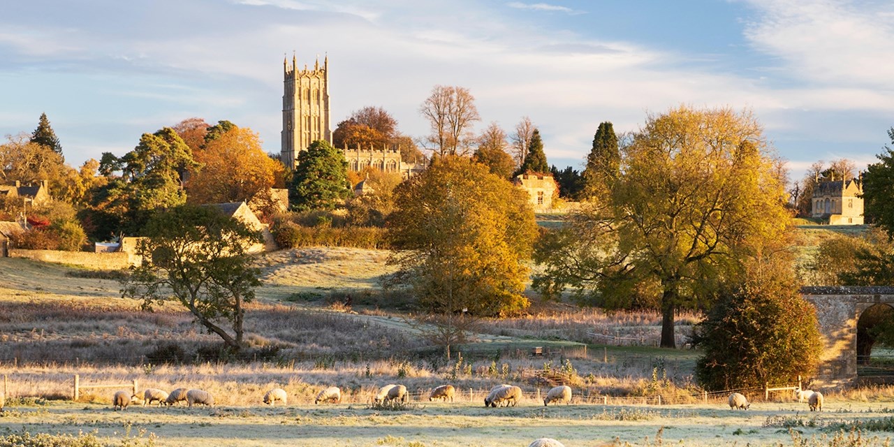 En la zona encontrarás pueblos que vale mucho la pena visitar, como Chipping Campden (en la foto).