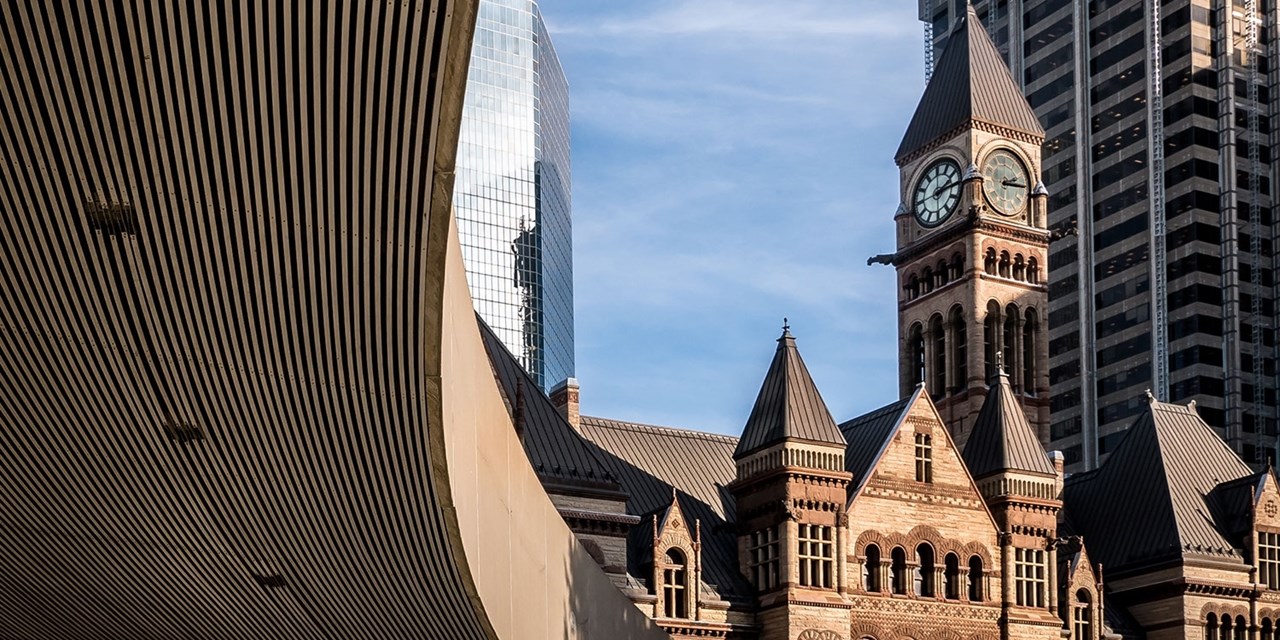 Explore Downtown Toronto easily from this hotel
