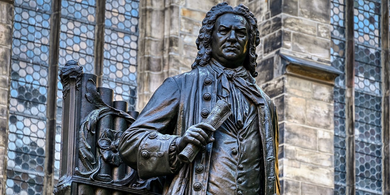 Neues Bach-Denkmal | Travelzoo