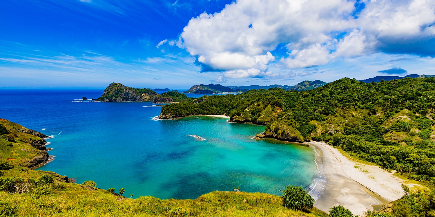 185,000—年に1度の穴場時期 直行船×世界遺産島ロングステイ28日間 ミニ
