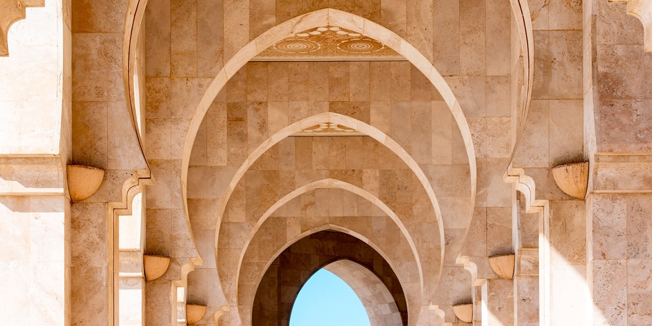La mosquée Hassan II de Casablanca est un véritable joyau d'architecture, ne manquez pas de la visiter lors de votre escale.