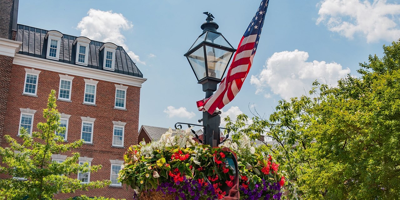 Old Town Alexandria is a nationally designated historic district on the Potomac River