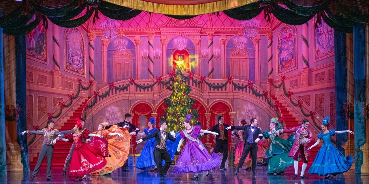'NUTCRACKER! Magical Christmas Ballet' is back on tour this season
