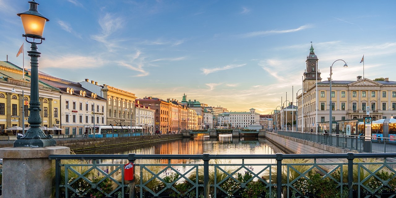 Visit the bustling port city
