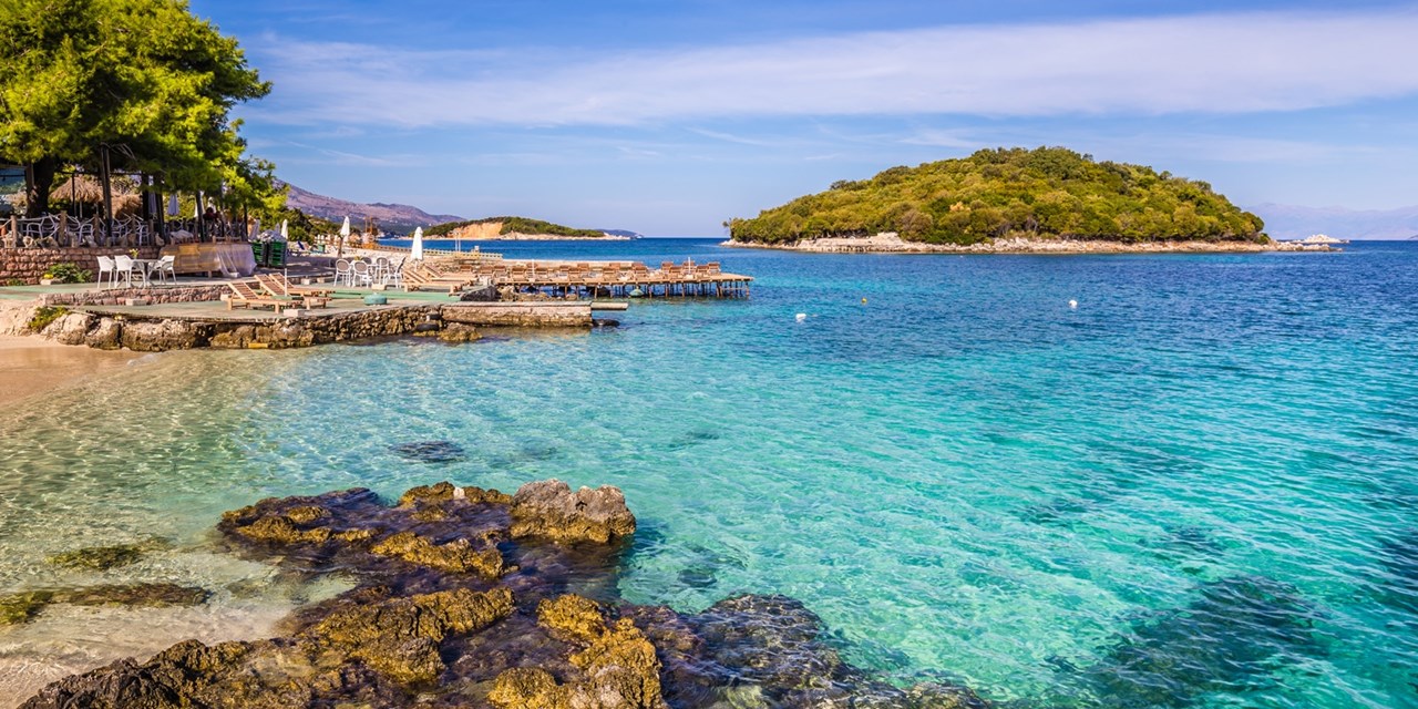 Albania y su riviera en 8 días con coche y vuelos