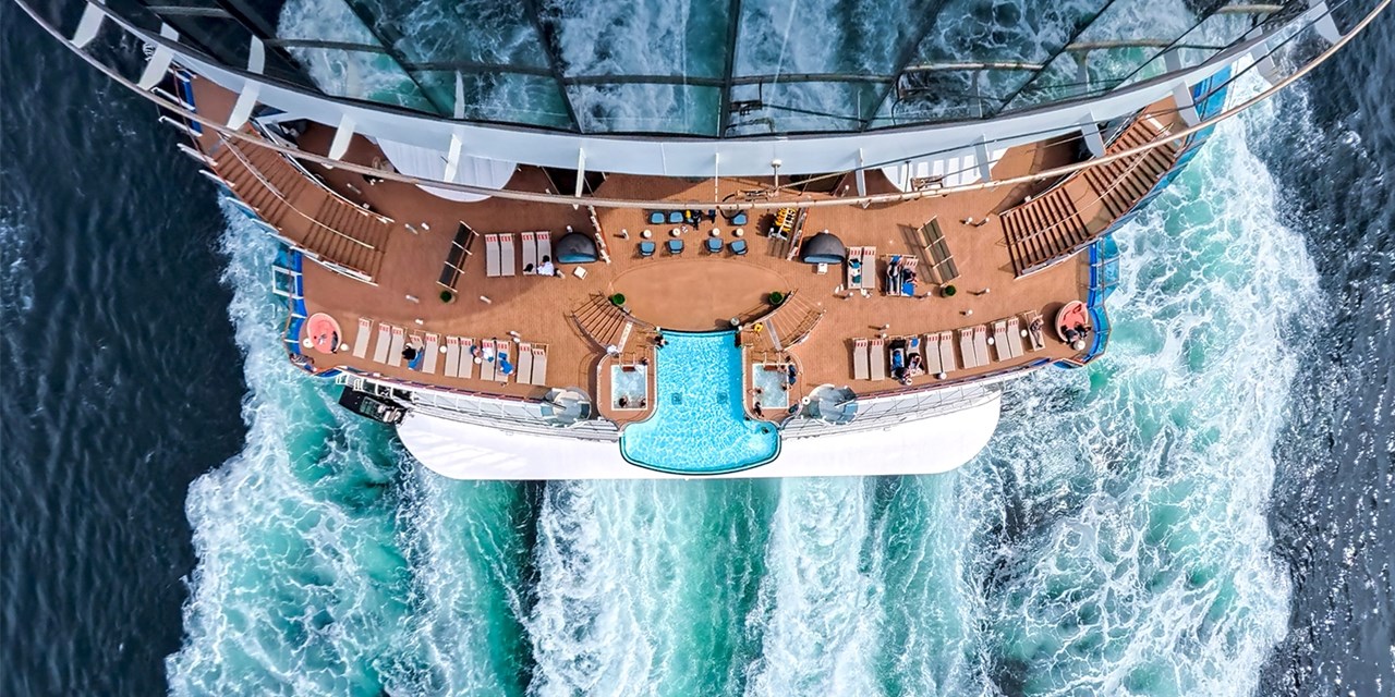 La popa del Star Princess, surcando los mares del Caribe