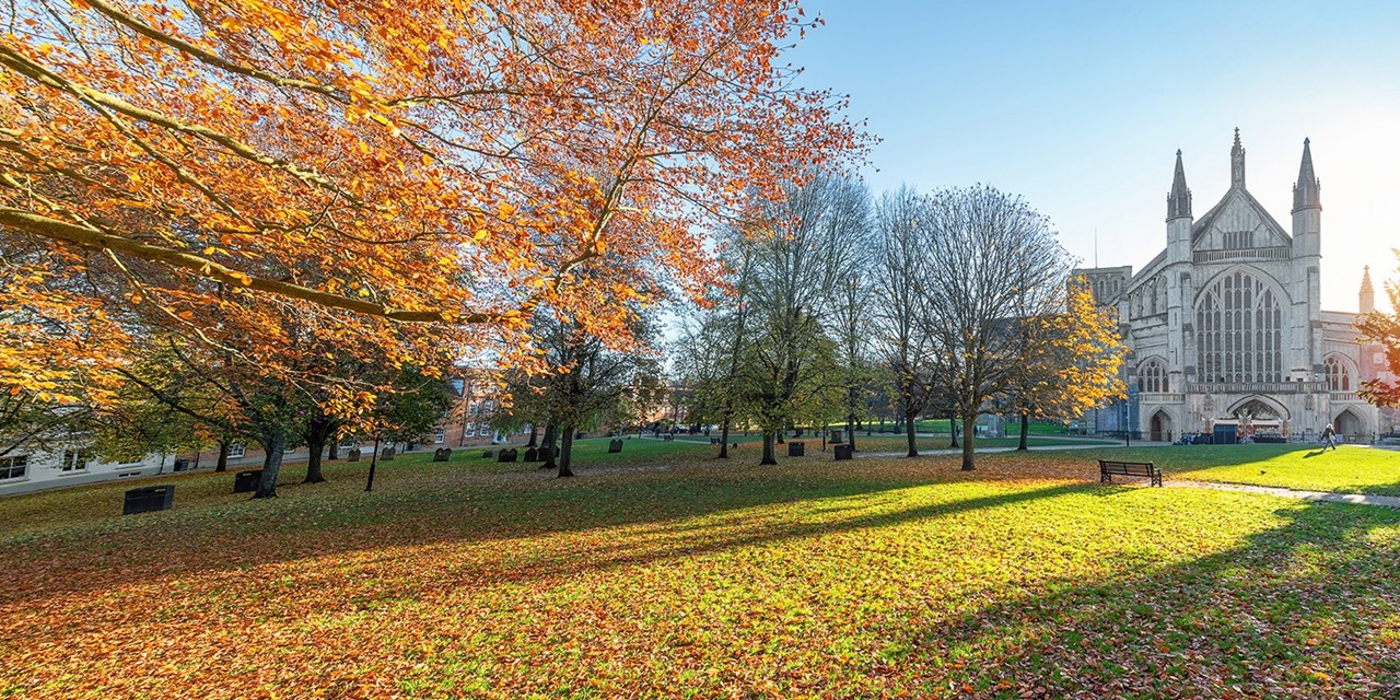 Winchester is known for its cathedral and handsome Elizabethan and Regency buildings
