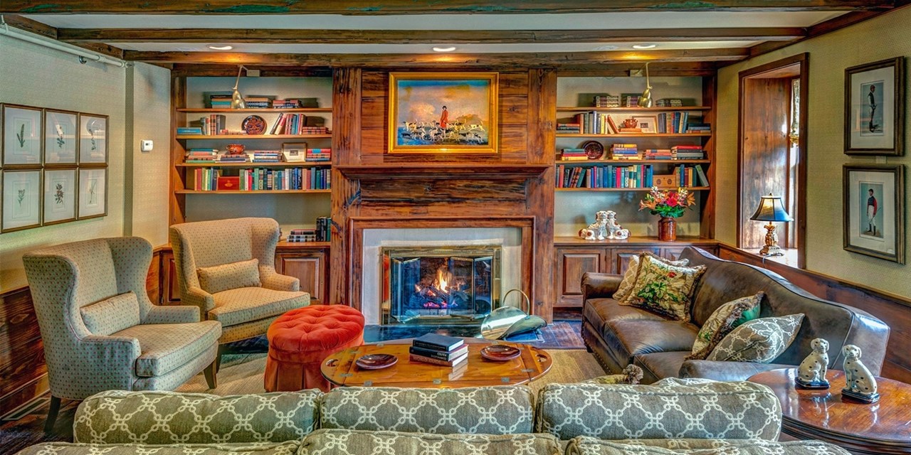 Cozy meets charm at this family-friendly retreat
