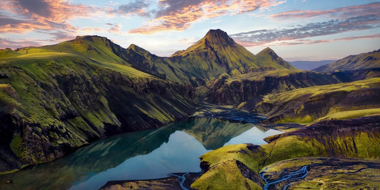 Traverse fjords and enjoy heli-landings, hiking, paddling, Zodiac cruising and shore landings
