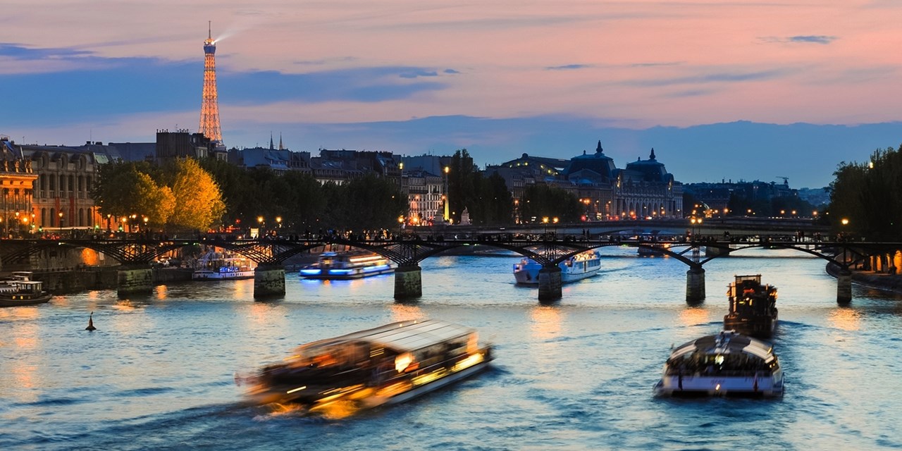259€ -- París "la nuit": noche a bordo de crucero y cena para 2