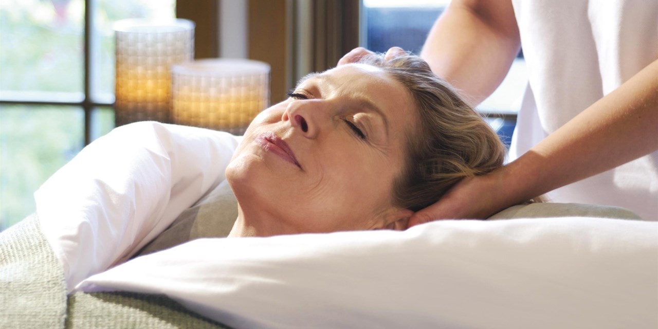 Enjoy a 60-minute relaxing scalp treatment 