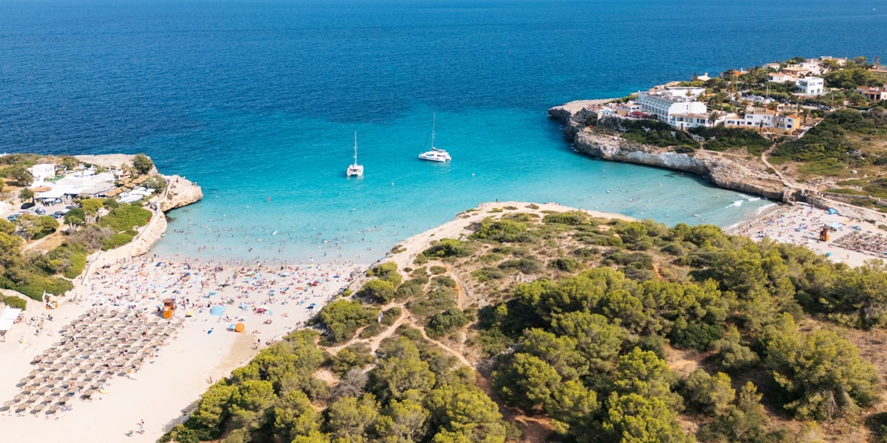 Últimas plazas: Mallorca con Todo Incluido y ferry