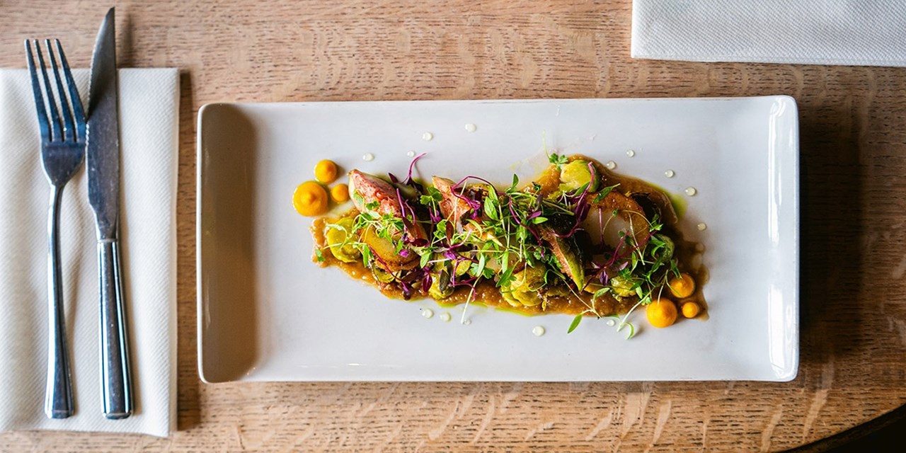 Enjoy seasonal dishes 