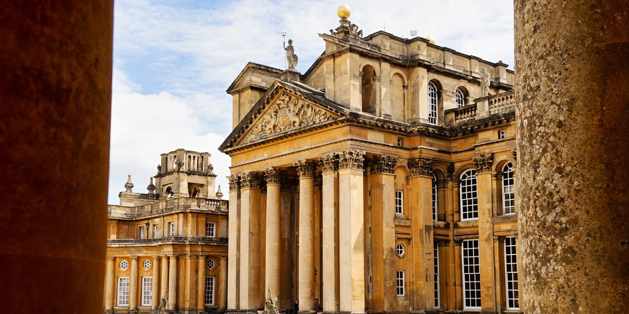 The Marlborough Arms is a 5-minute walk from the gates of Blenheim Palace (pictured) 