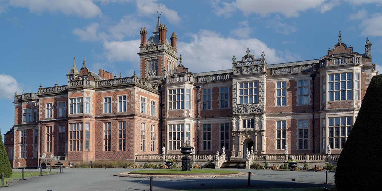  Enjoy a 2-night break at Crewe Hall Hotel & Spa