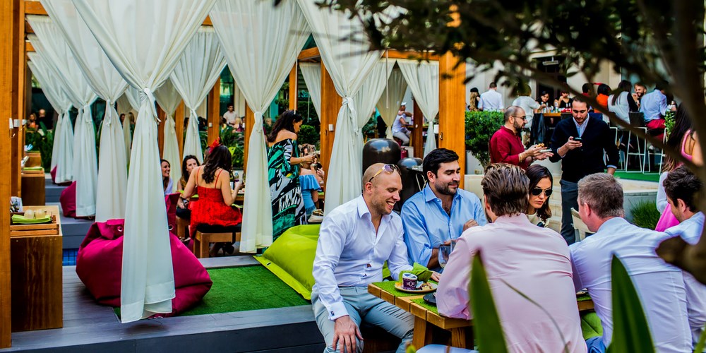 All you need to know about brunch in Dubai | Travelzoo