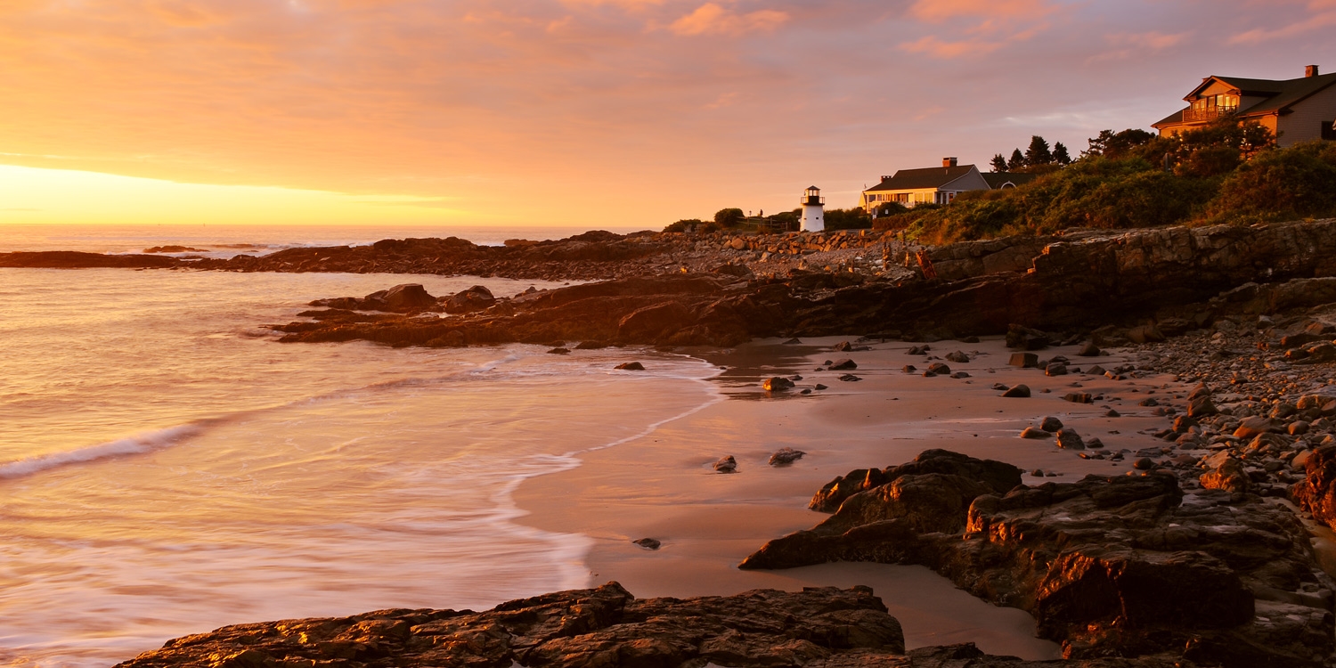 Bask in the view as you take a sunset stroll along Marginal Way