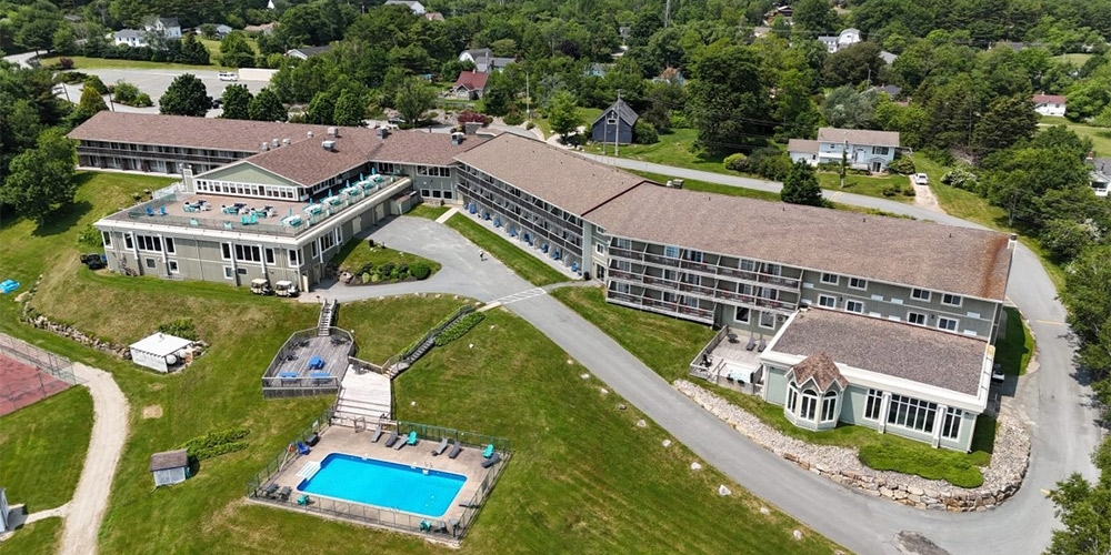 This hotel sits oceanfront on Nova Scotia's South Shore