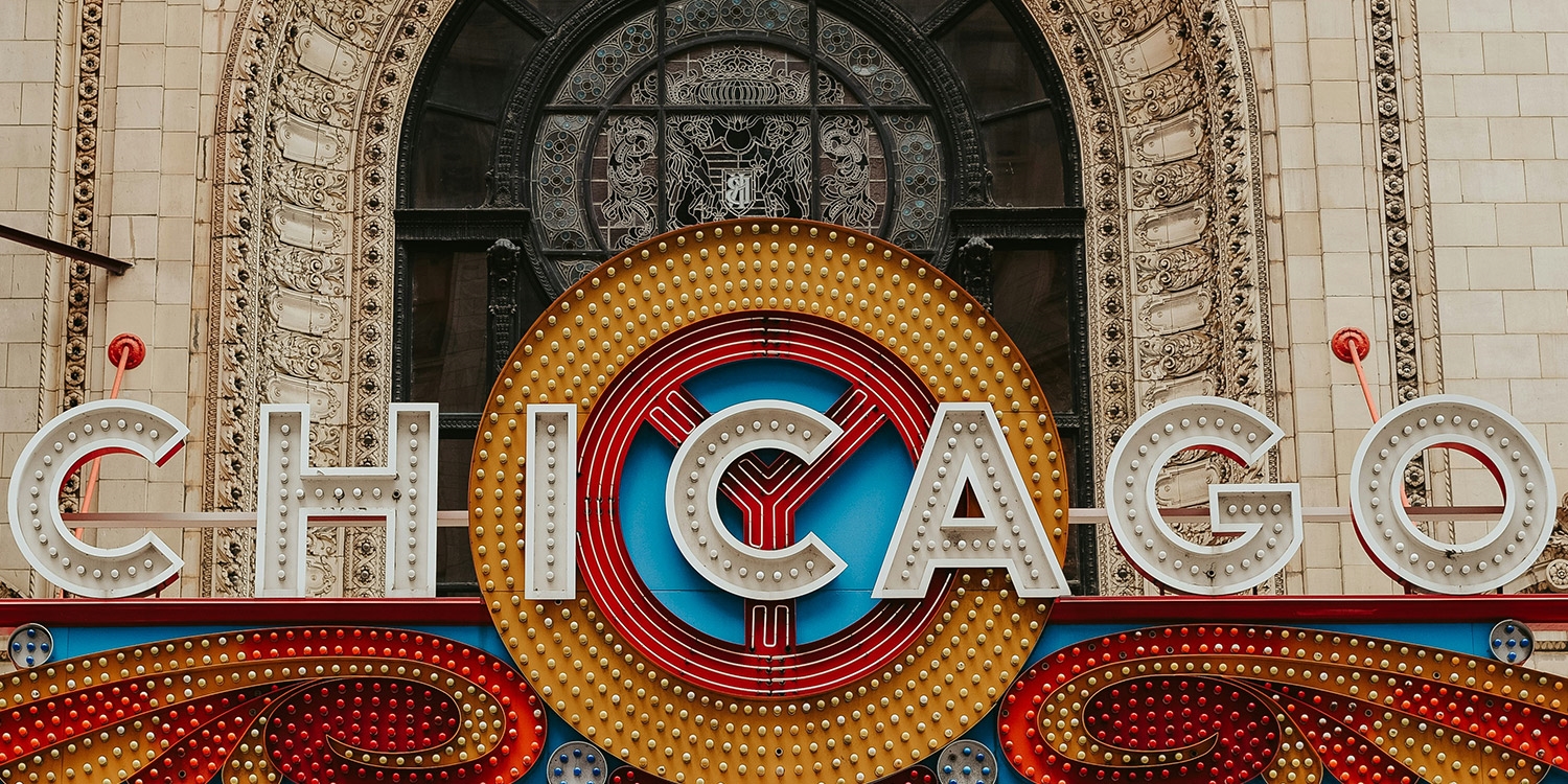 Explore Downtown Chicago this winter