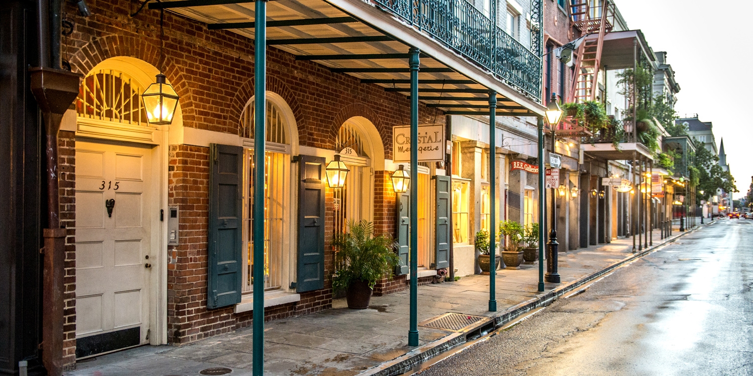 Spend a day or two in the center of the action, the French Quarter (only 15 minutes from the hotel)