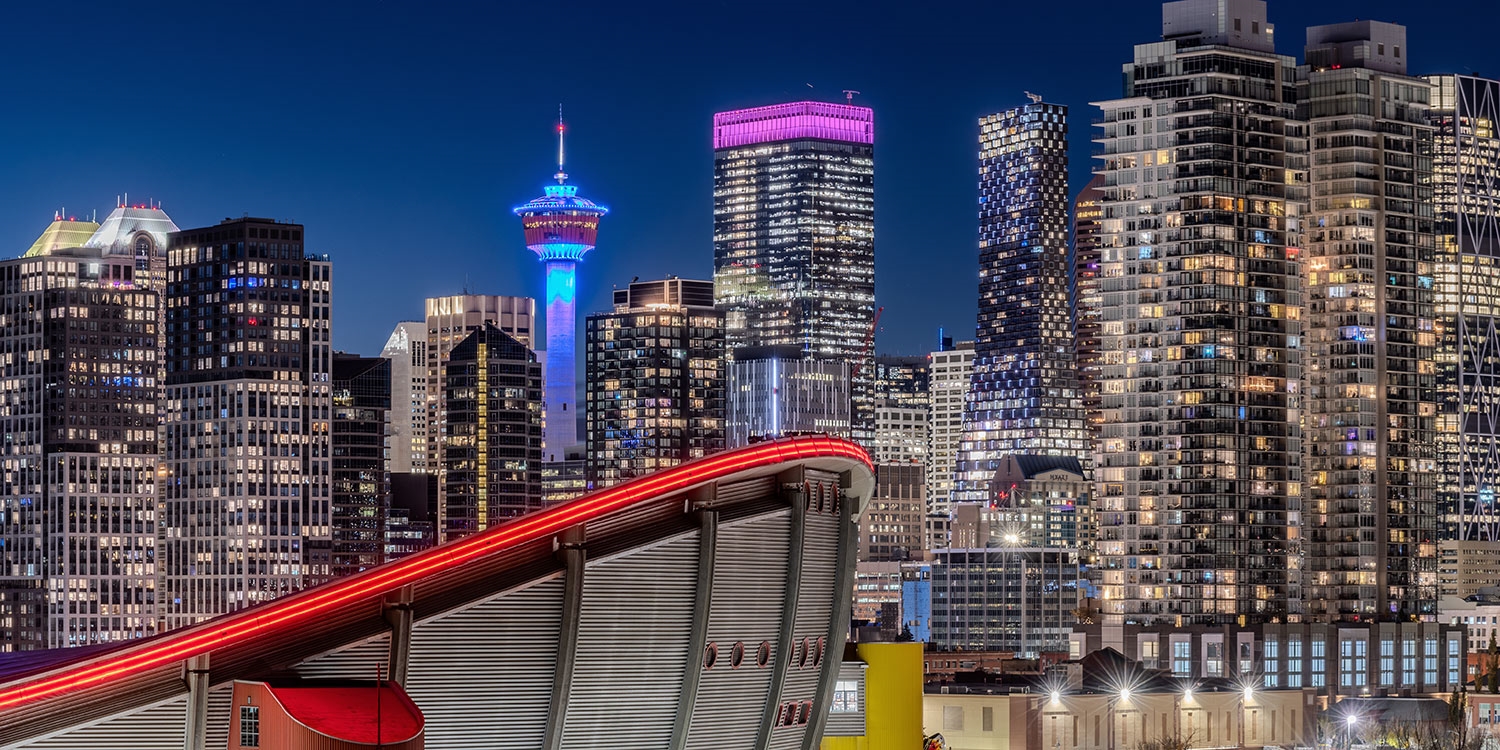 This hotel is less than a 10-minute drive to downtown Calgary