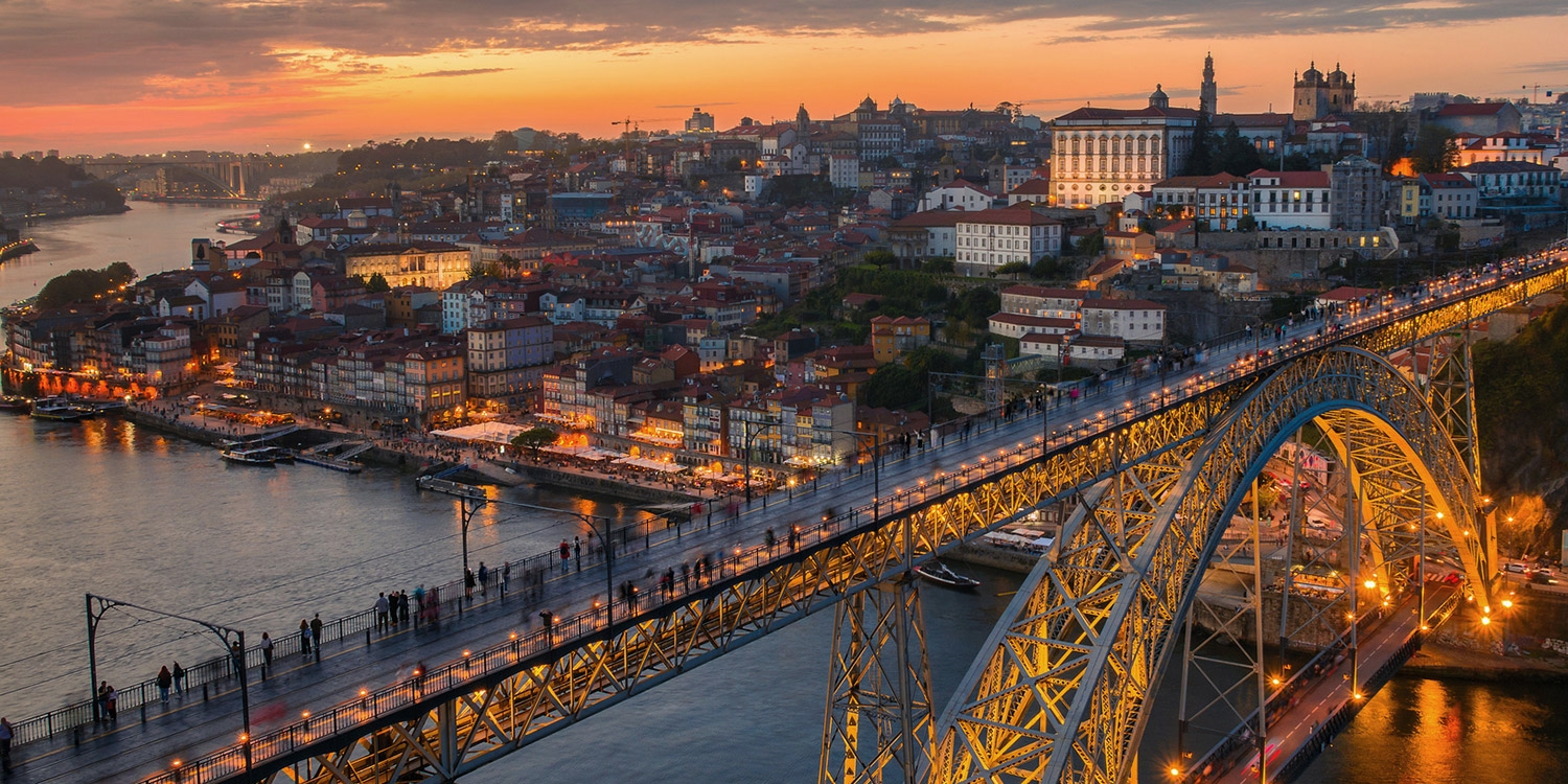De 63€ a 94€—Oporto: nuevo hotel 4* con desayuno -- Oporto