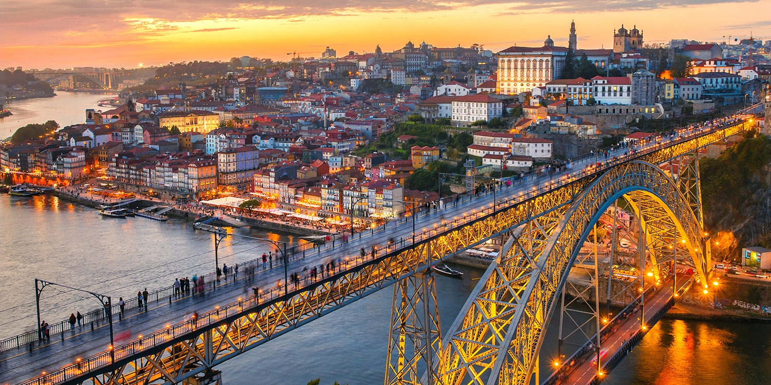 De 63€ a 94€—Oporto: nuevo hotel 4* con desayuno -- Oporto