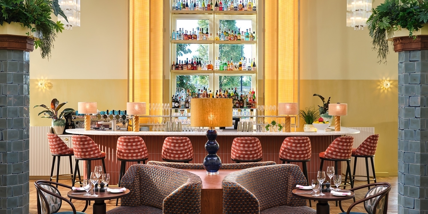 Bar | Travelzoo