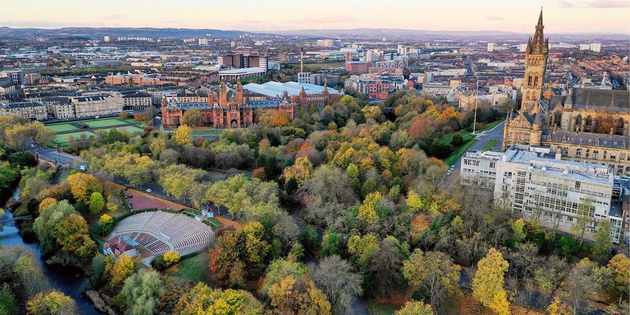 Kelvingrove Park is 15 minutes' walk from Sandman Signature Hotel Glasgow