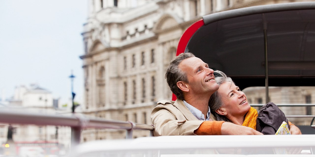 Holiday Inn Express Park Royal is well located for easy access to central London