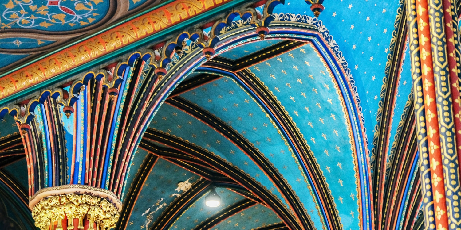 $235—Montreal hotel w/breakfast -- Montreal, Quebec