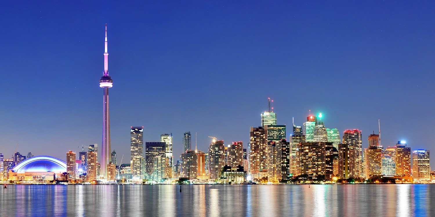 This hotel is ideally situated for experiencing the best of Toronto
