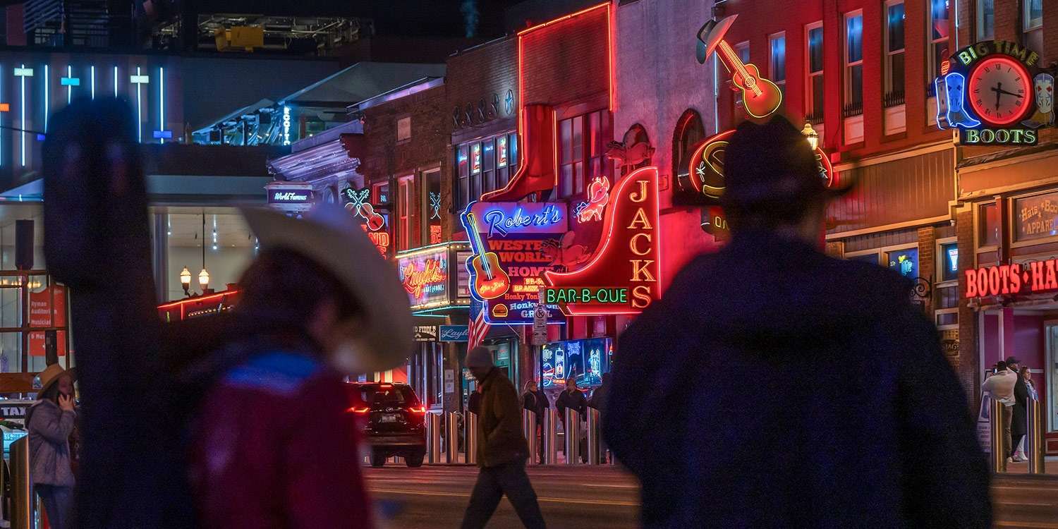 Walk on over to the nearby honky-tonks of Broadway